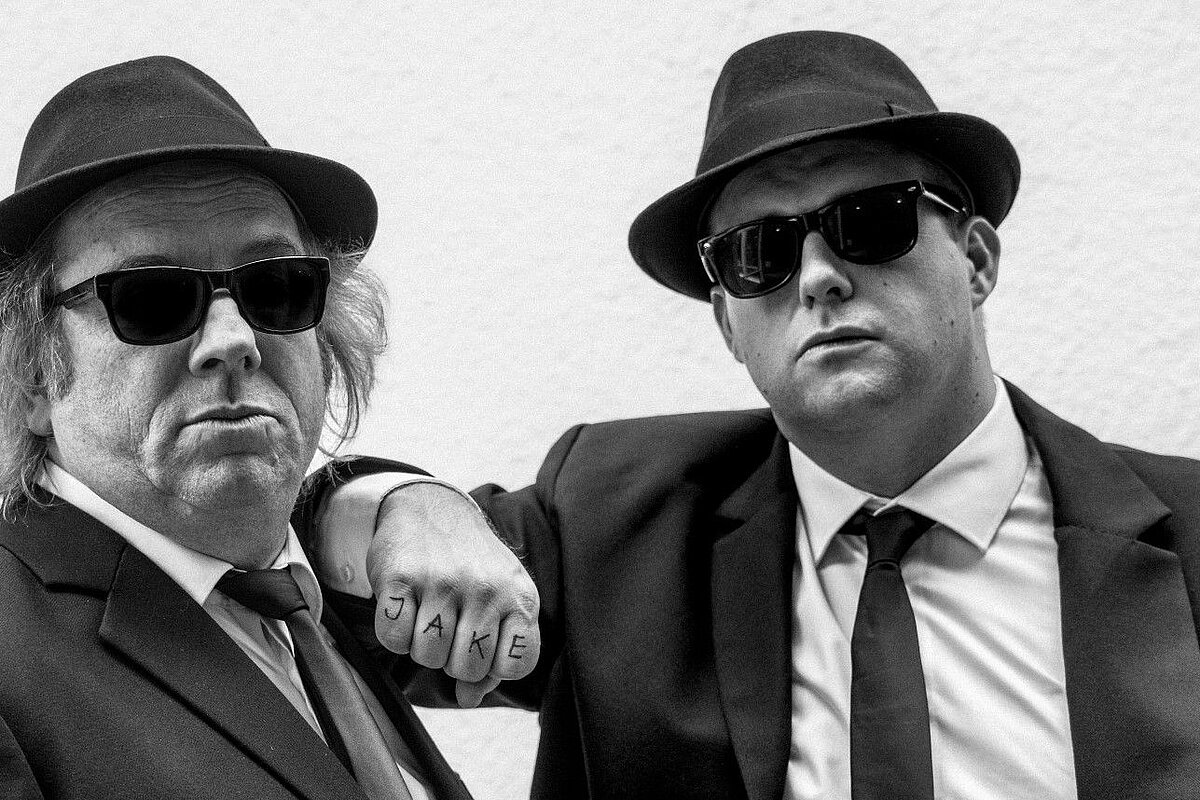Die Blues Brothers - <br>Ein Roadtrip through The Länd